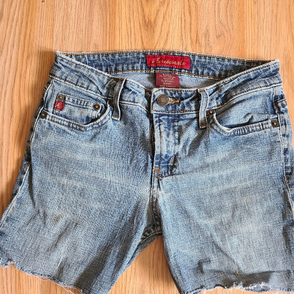 ‼️5/$10 Clearance‼️ Aeropostale Jean Shorts - size 0 long